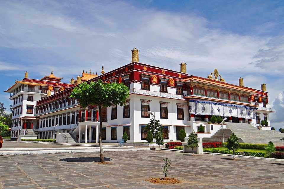 Mundgod Tibetan Monastery